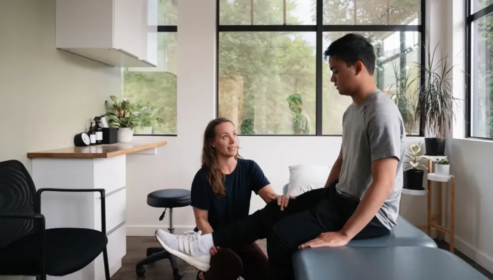 a clinical provider working with a client